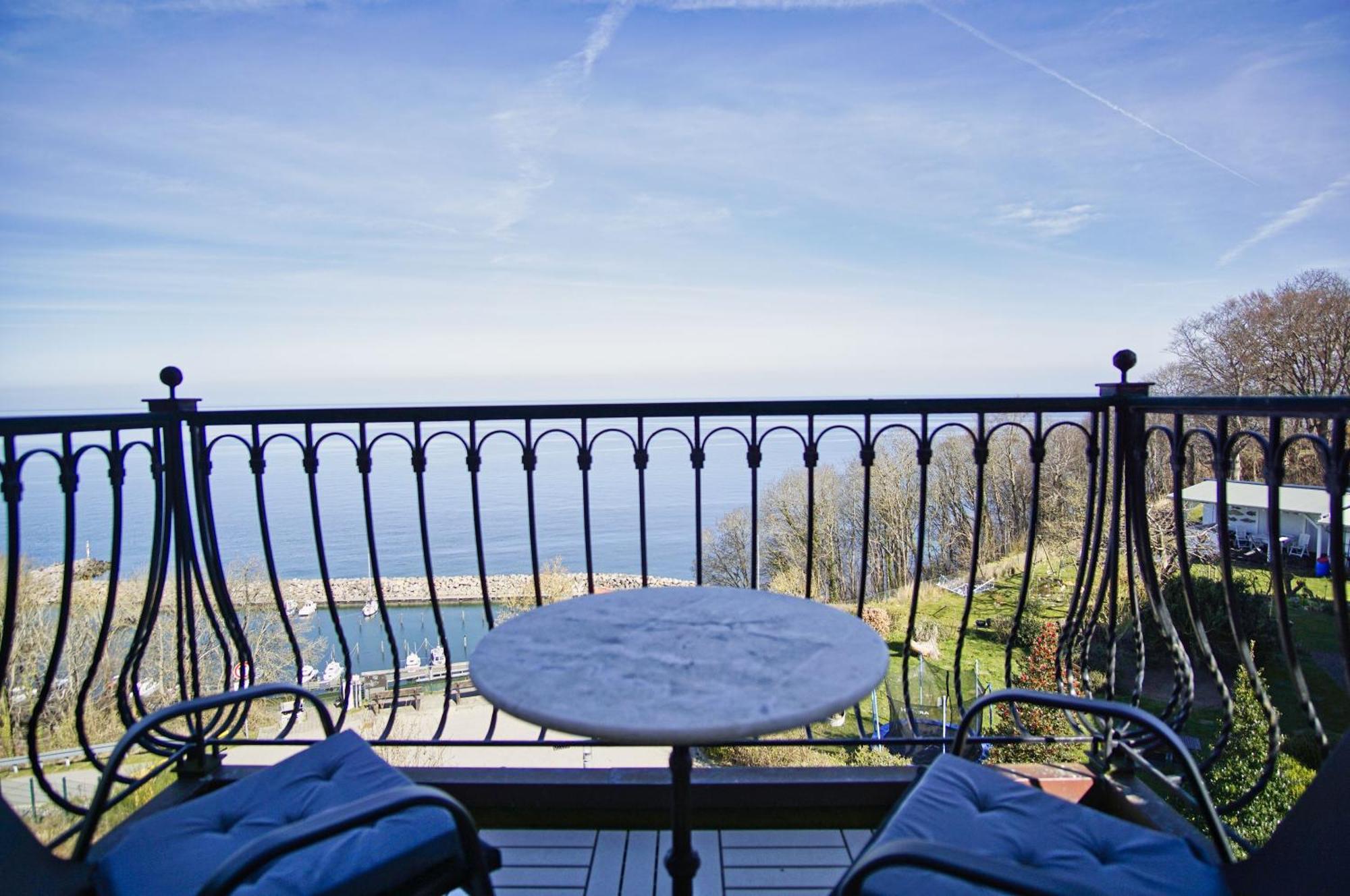 Ferienwohnung Mit Traumhaftem Meerblick - Haus Am Meer Fewo 11 Lohme Exteriör bild