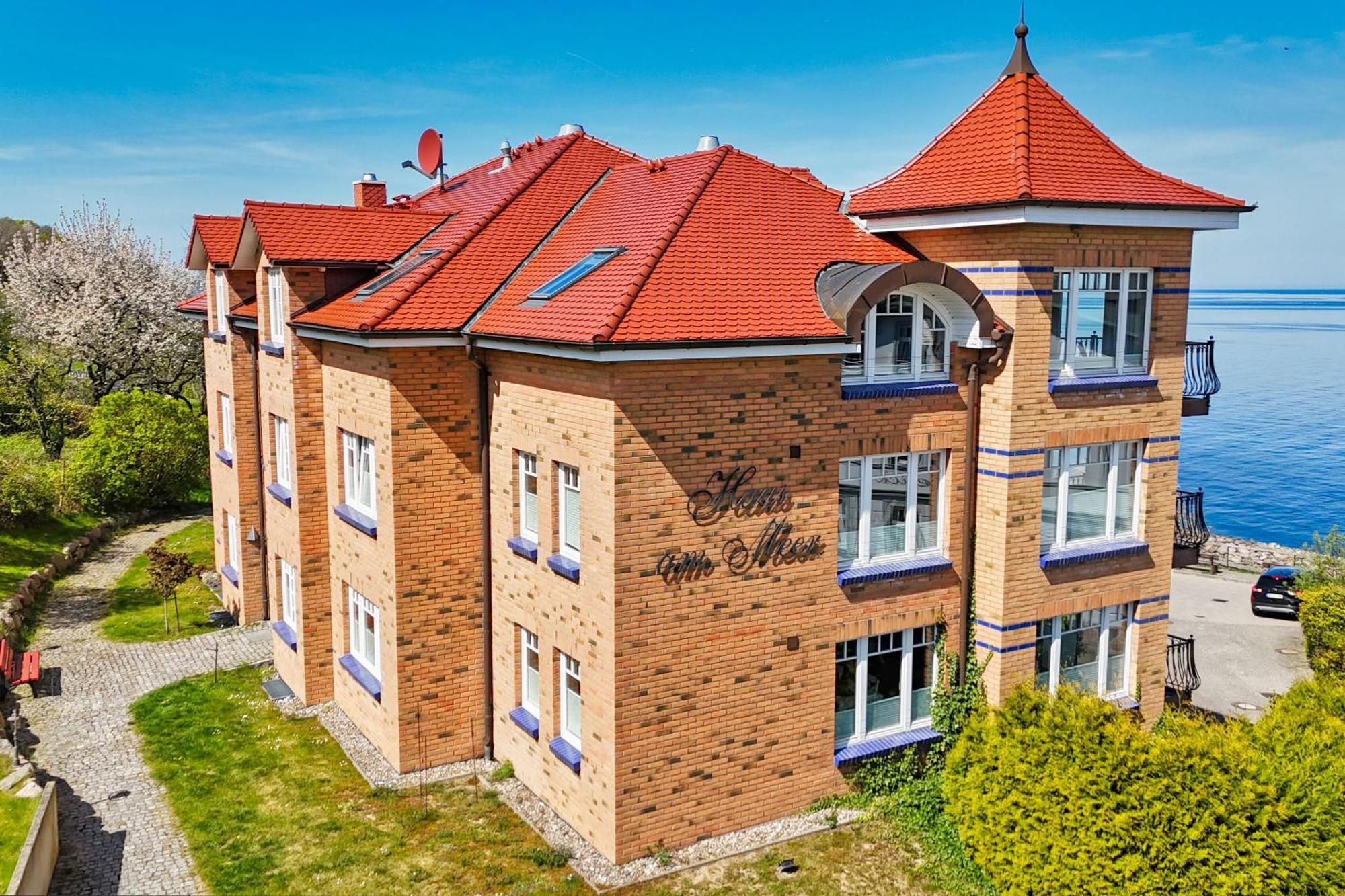 Ferienwohnung Mit Traumhaftem Meerblick - Haus Am Meer Fewo 11 Lohme Exteriör bild